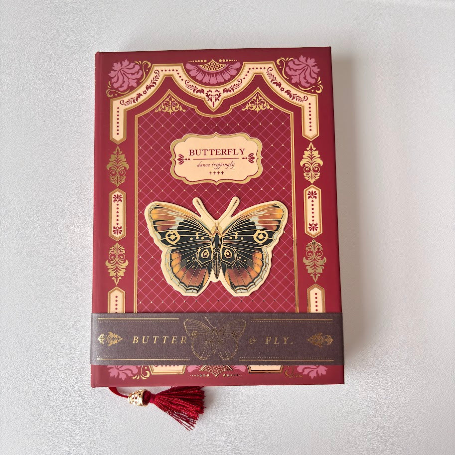 Aesthetic Hardcover Notebook – Elegant Journal for Writing & Planning