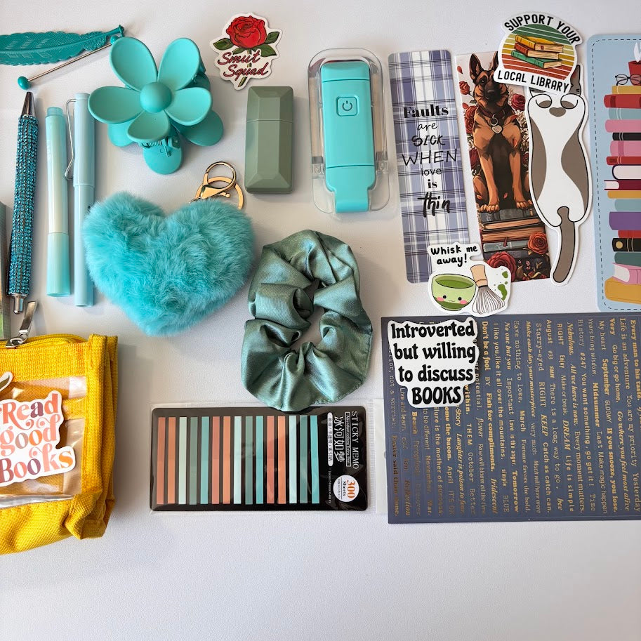 💙 Book Lovers Aesthetic Notebook Set – Blue Edition (Premium A7 Journal & Bookish Accessories)