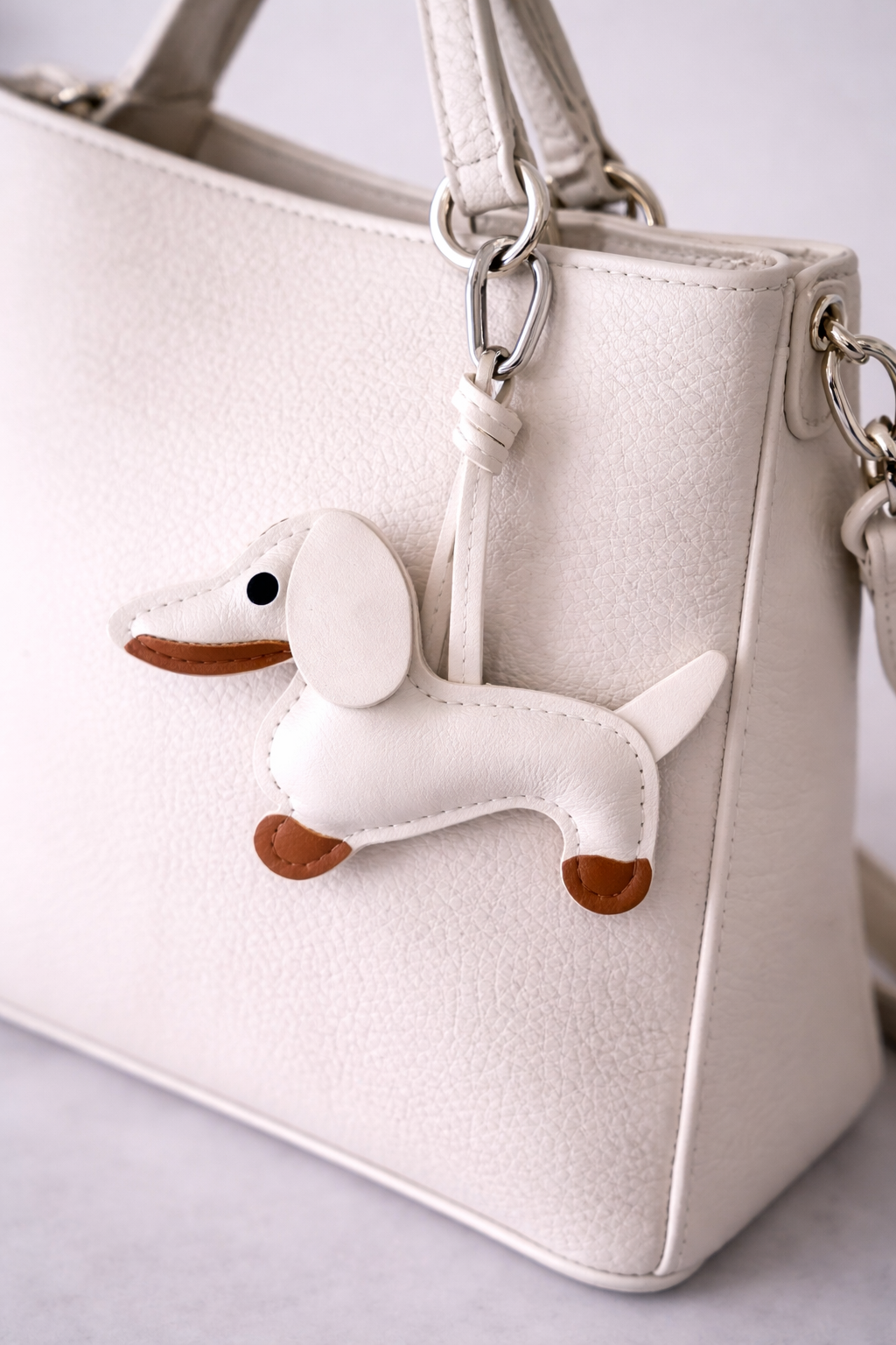 Dachshund Bag Charm Keychain – Cute Leather Dog Pendant