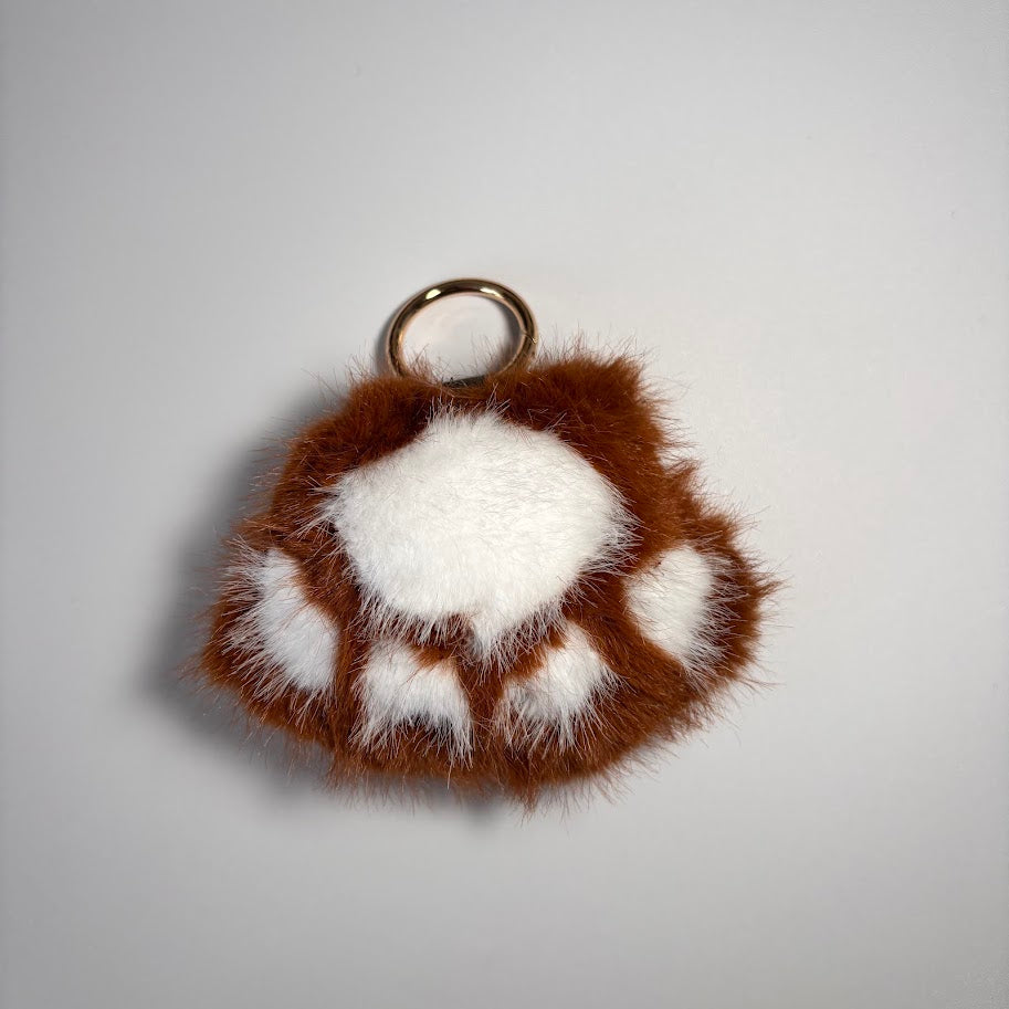 Fluffy Paw Keychain – Soft Faux Fur Paw Bag Charm & Key Ring