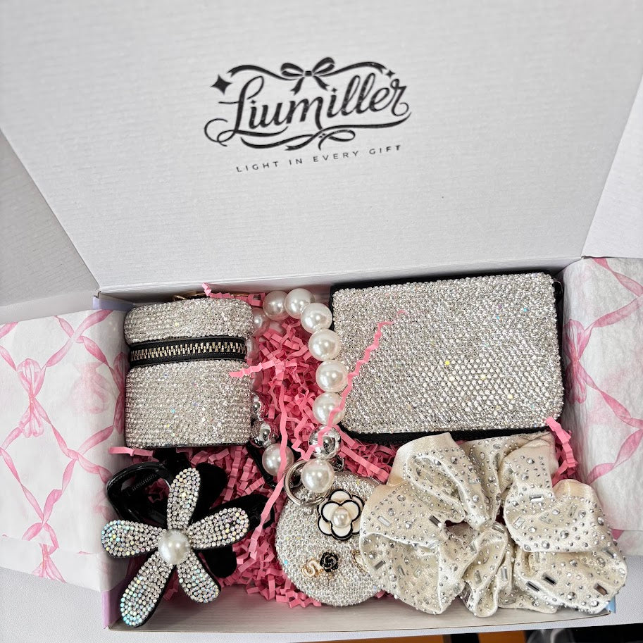 Glam Sparkly Accessories Gift Set – Rhinestone Pouch, Mini Mirror & Hair Accessories
