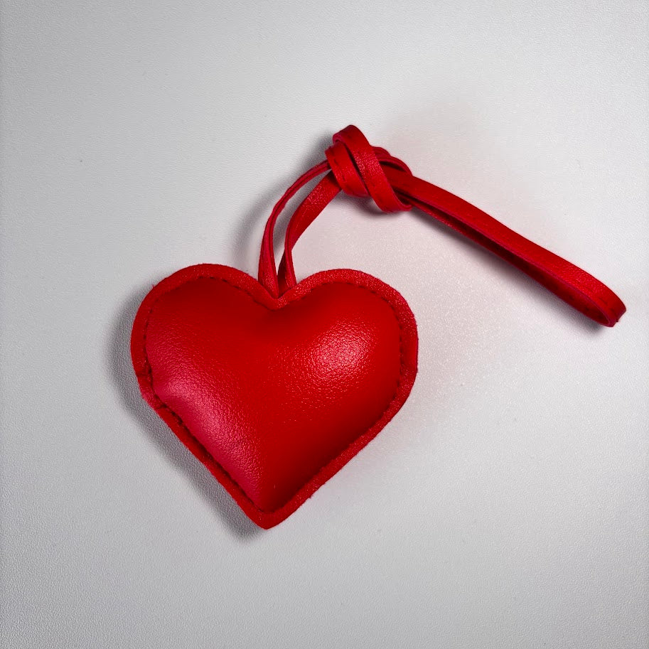 Heart Bag Charm Keychain – Minimal Leather Heart Pendant
