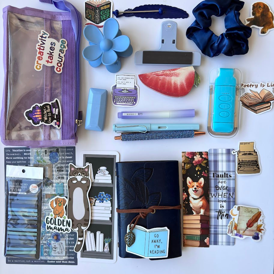 💙 Book Lovers Aesthetic Notebook Set – Navy Edition (Premium A7 Journal & Bookish Accessories)