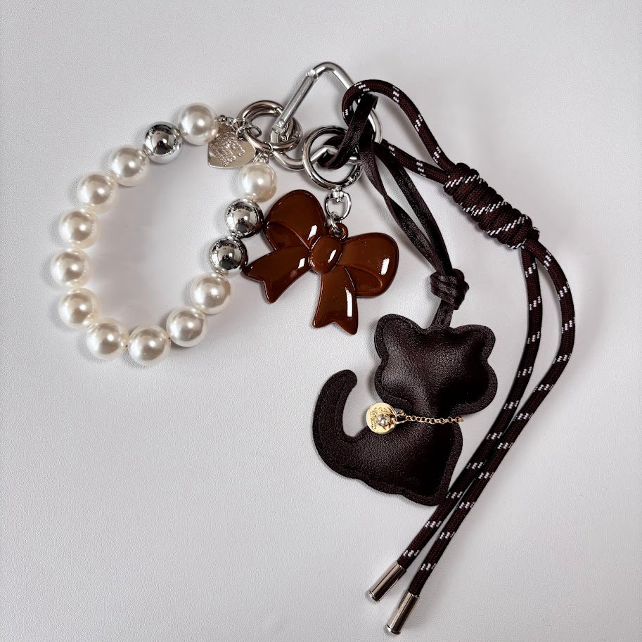 Pearl Cat Bag Charm Keychain with Bow & Rope Strap