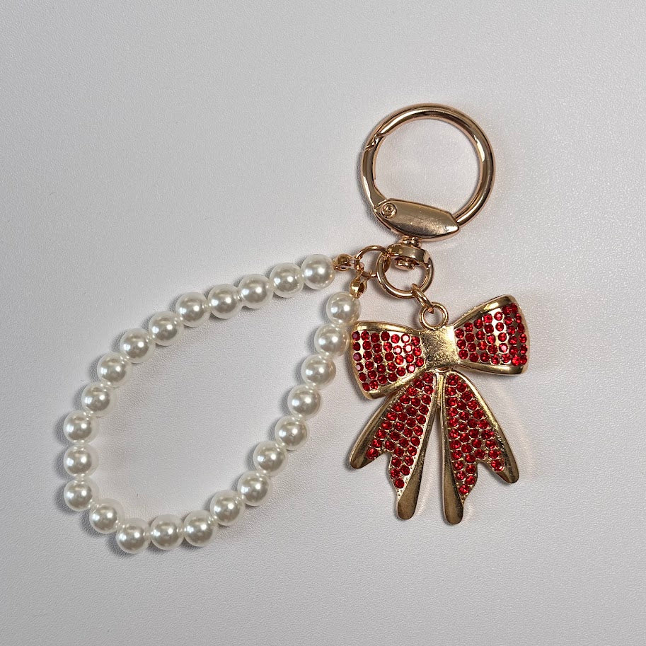 Black Bow & Pearl Bag Charm Keychain – Elegant Handbag Accessory
